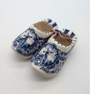 Handmade Painted Holland Delft Blue Ceramic Miniature Clogs 4" Windmill Signed